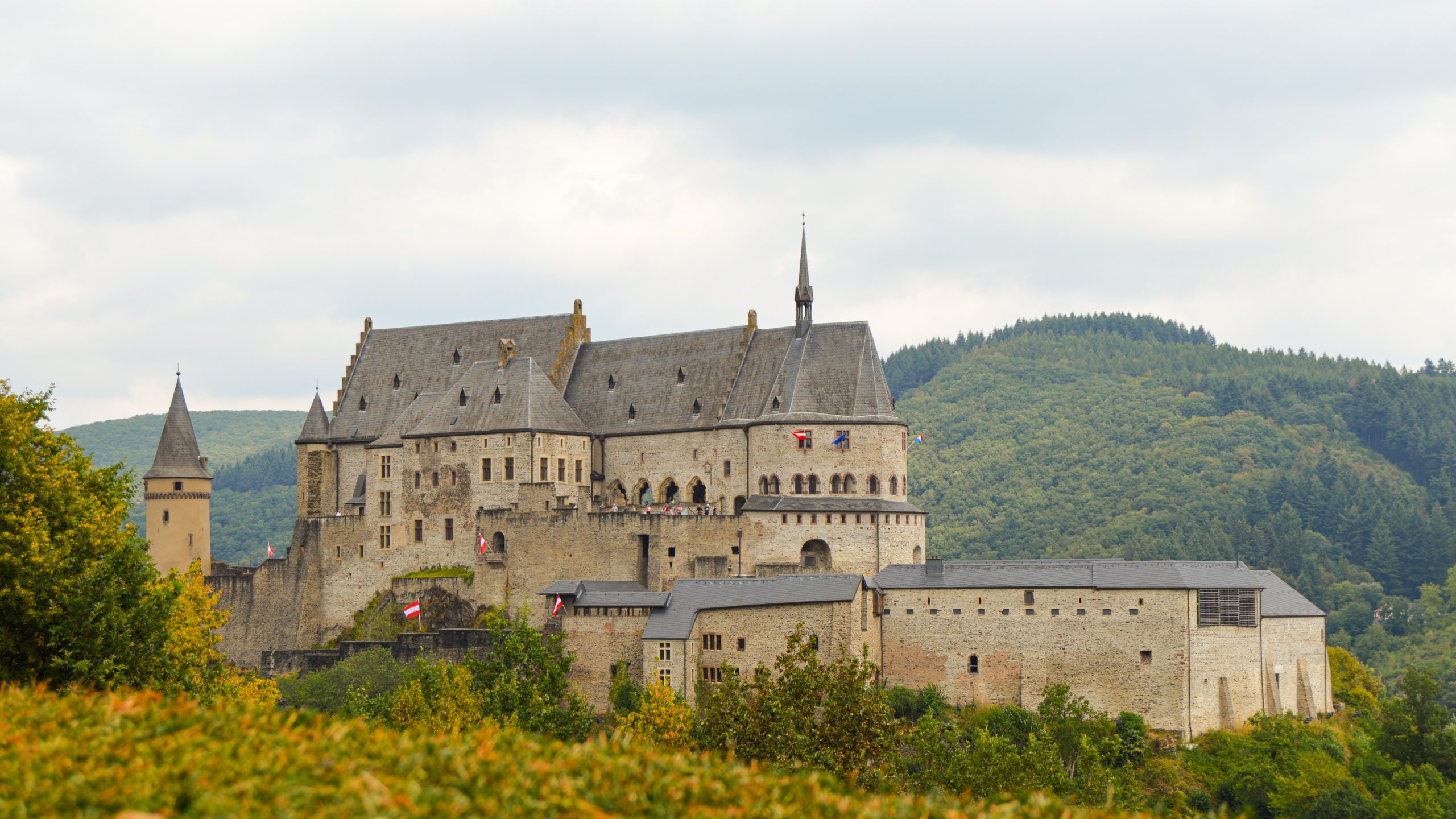 vianden 1 scaled - Vianden: Lüksemburg'un Feodal Geçmişine Yolculuk 1